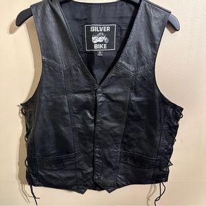 100% Leather Vest size Small